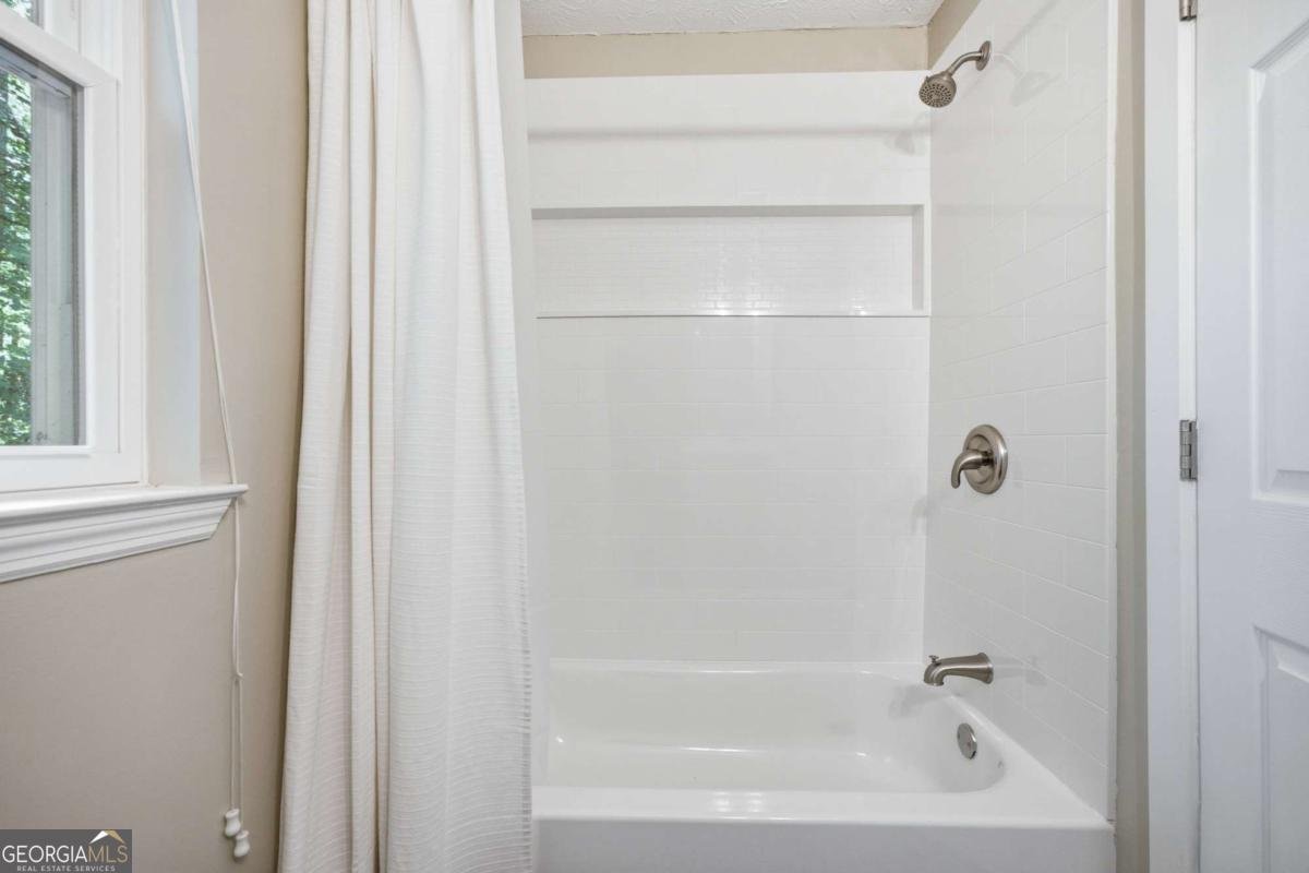 4220 Mary Court Peachtree Corners - Photo 25