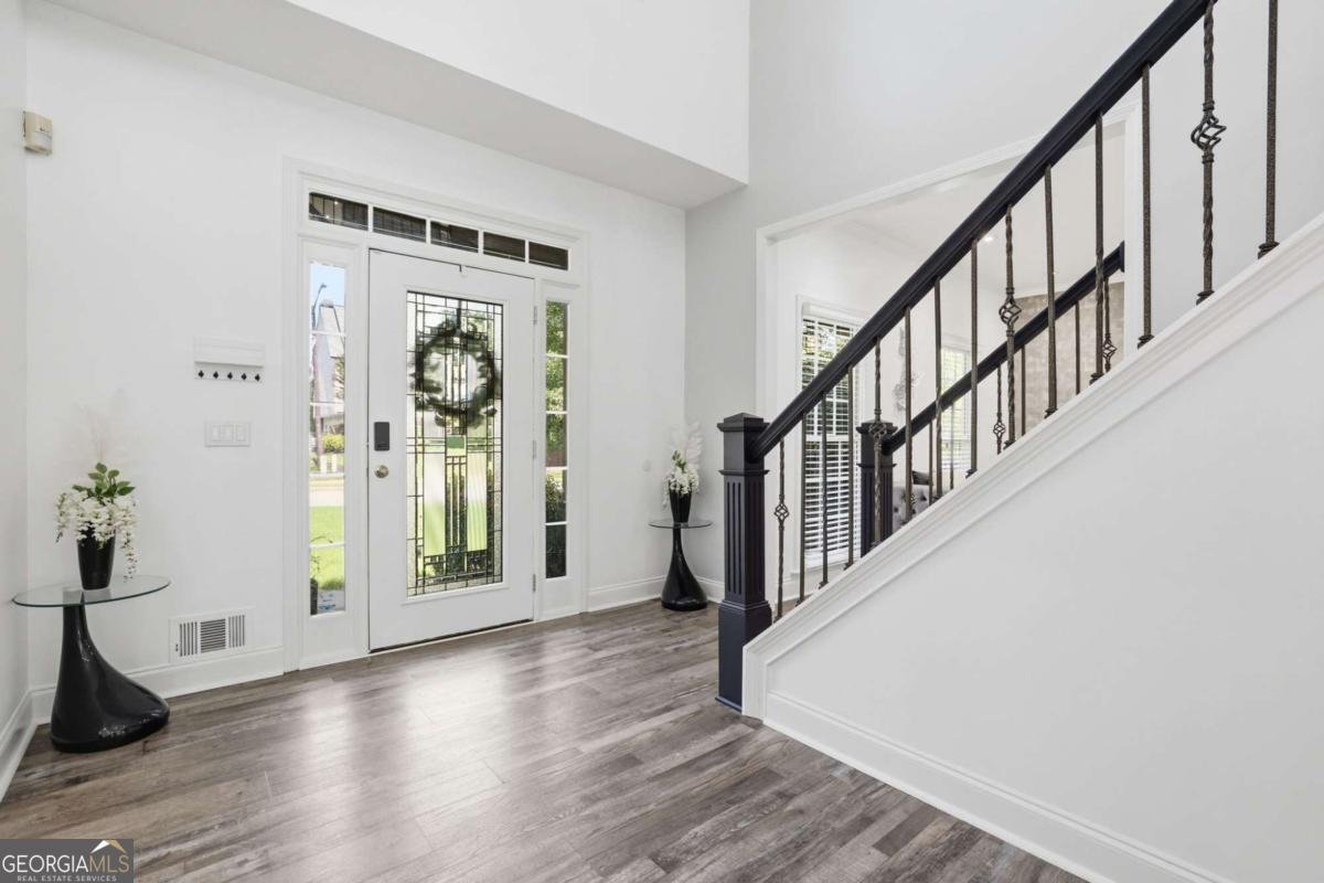 523 Waterside Court Canton - Photo 8