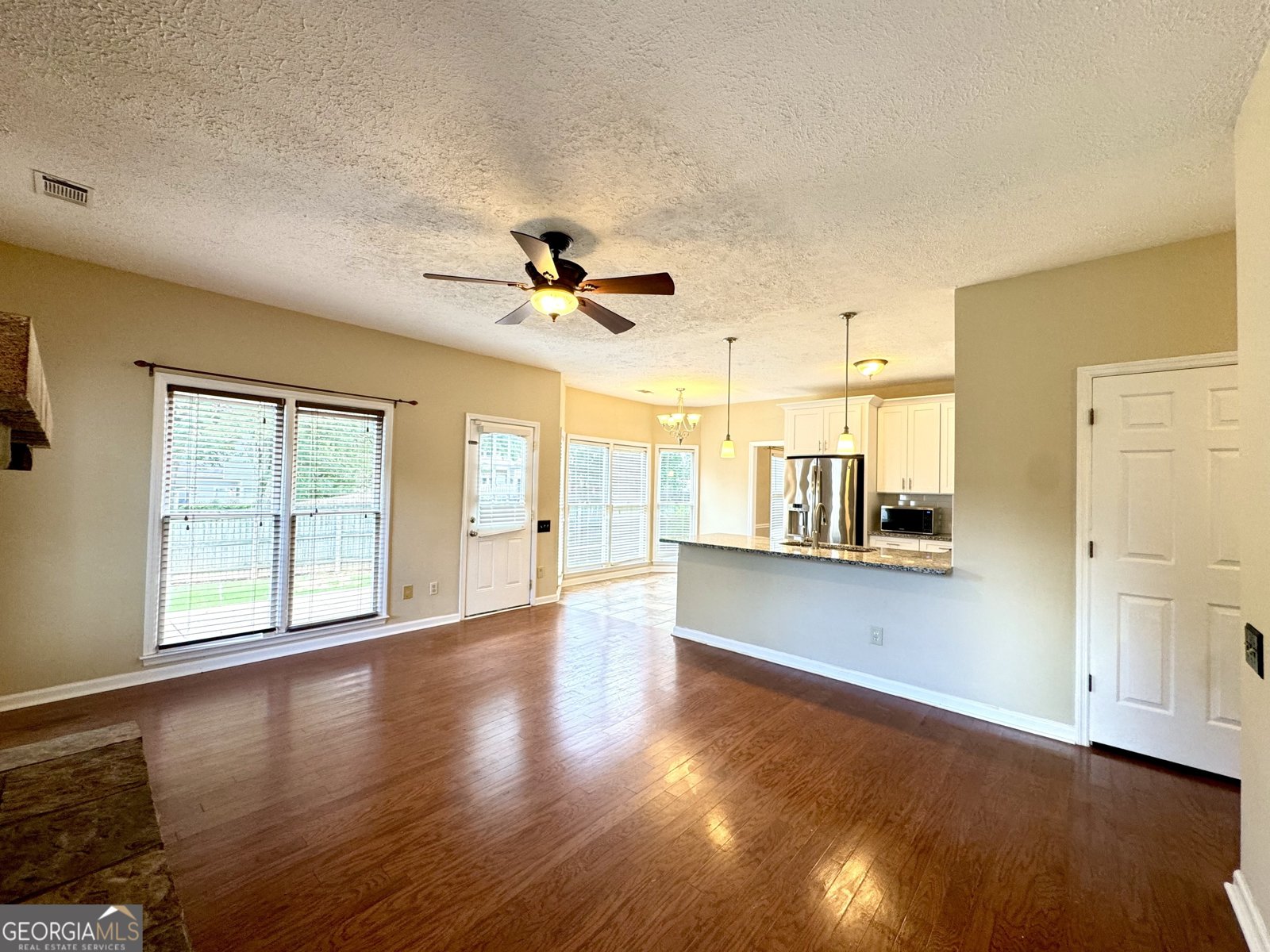 10615 Victory Gate Drive Johns Creek - Photo 10