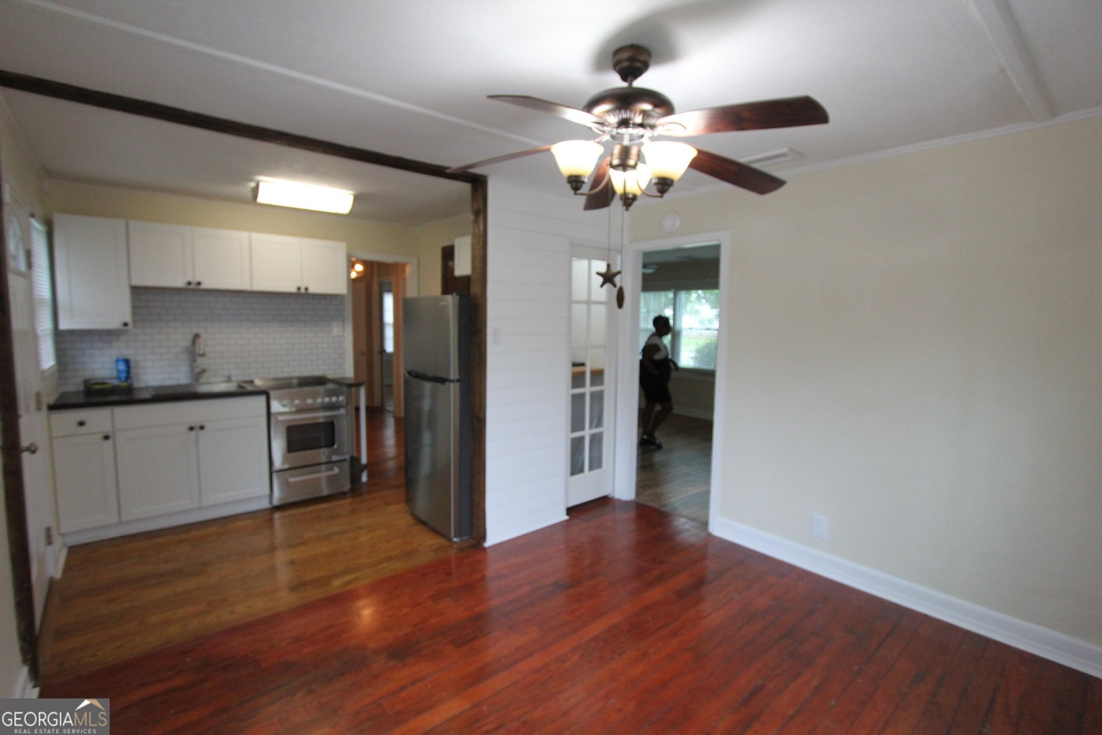 Photo 5