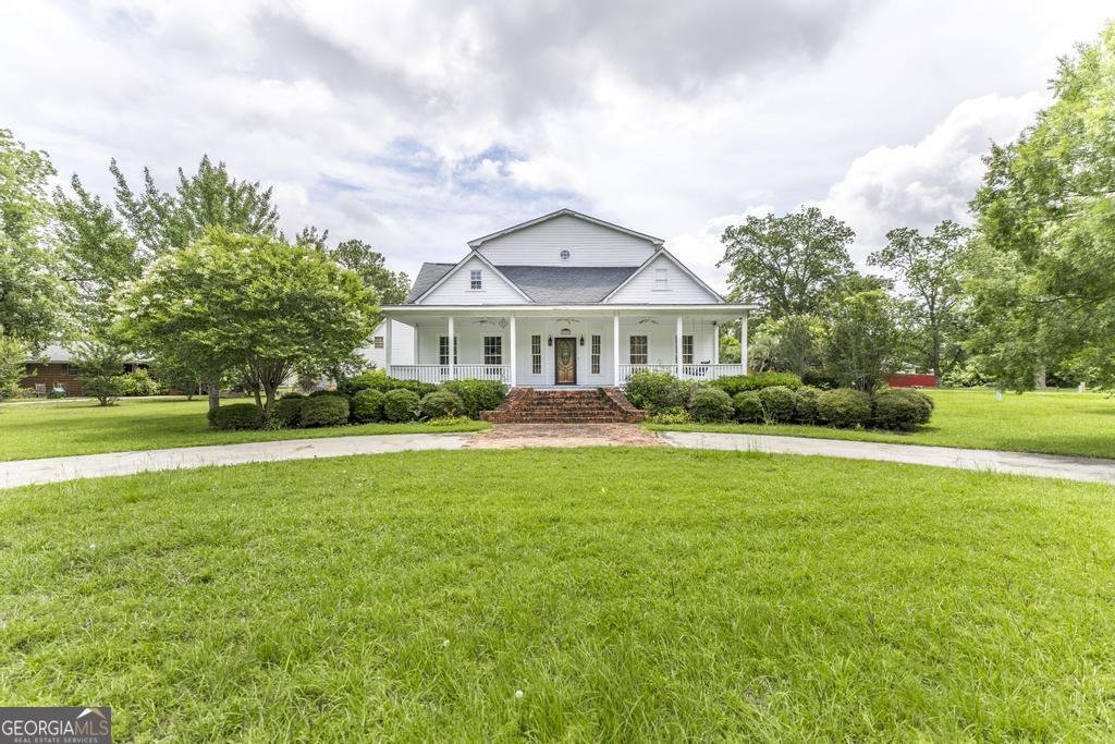 224 Oak Avenue Pinehurst - main photo