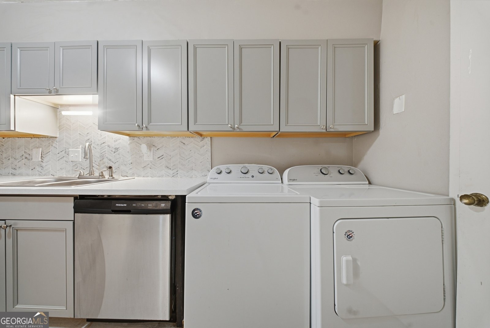 4701 Flat Shoals Road Union City - Photo 9