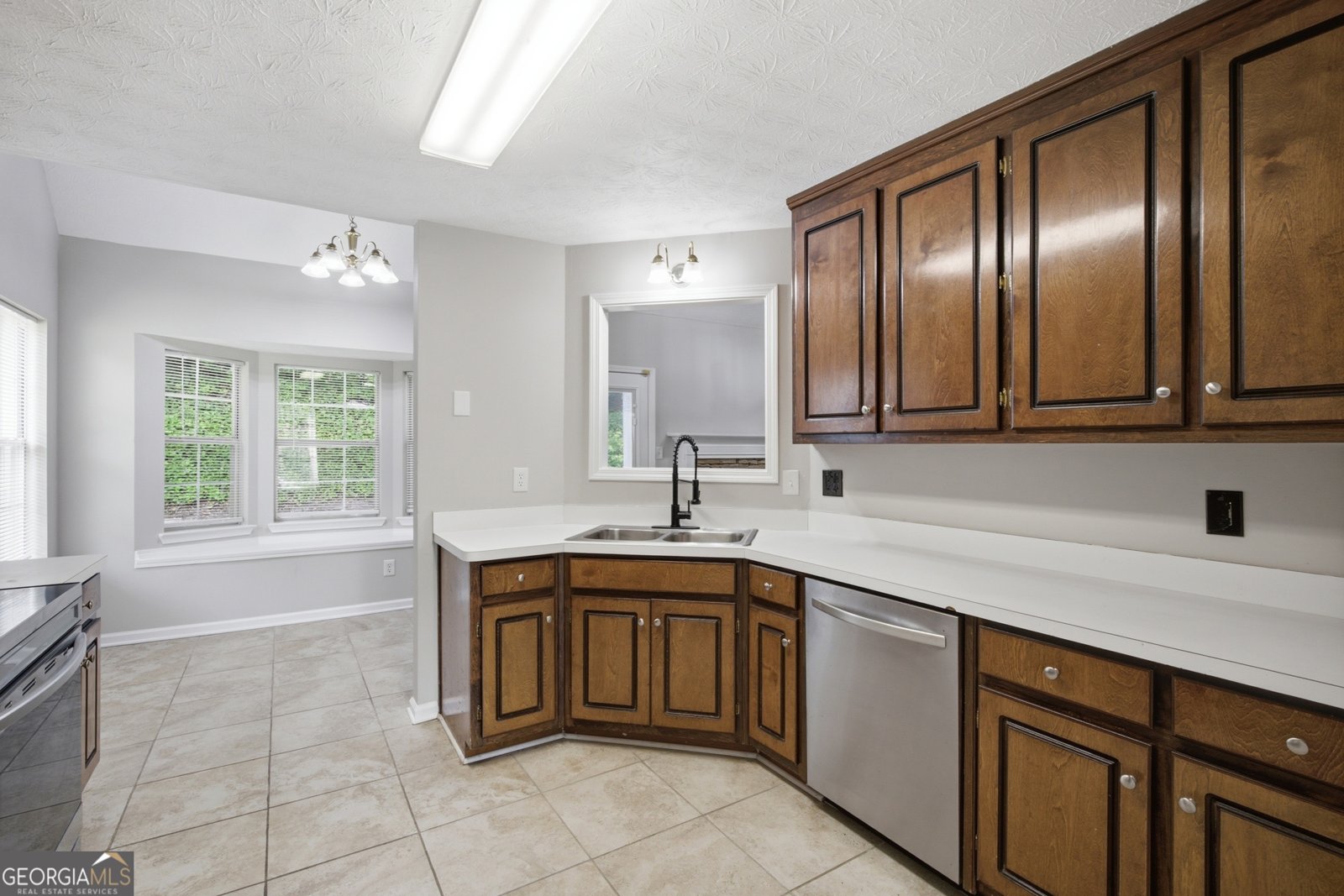 5482 Riverside Drive Sugar Hill - Photo 6