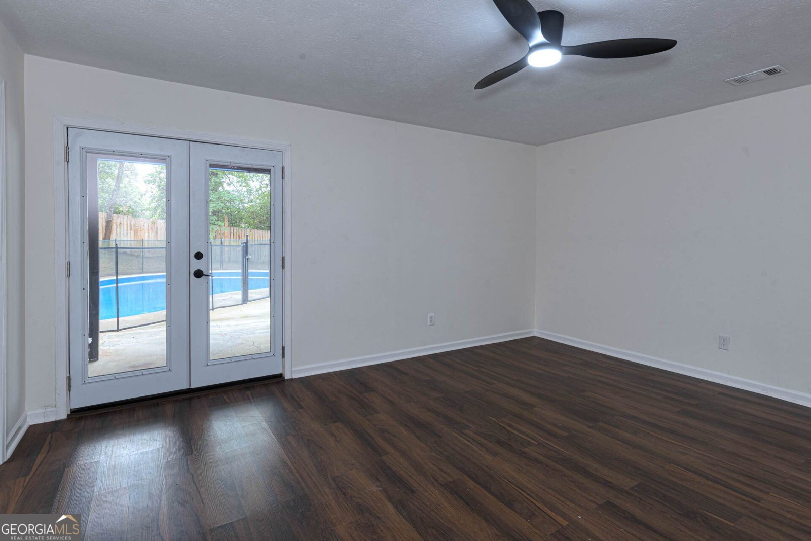 4900 Montego Drive Columbus - Photo 11