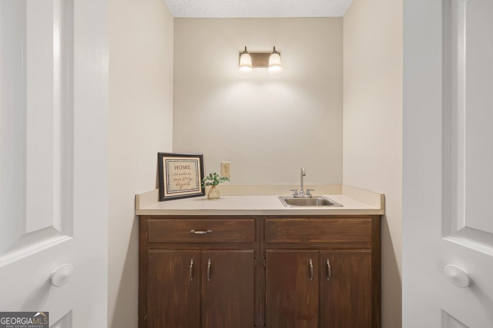 4455 Dunmovin Drive Kennesaw - Photo 11