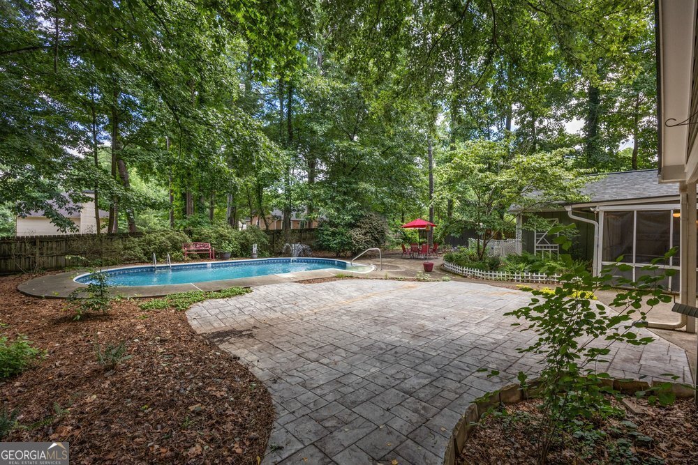 4455 Dunmovin Drive Kennesaw - Photo 38