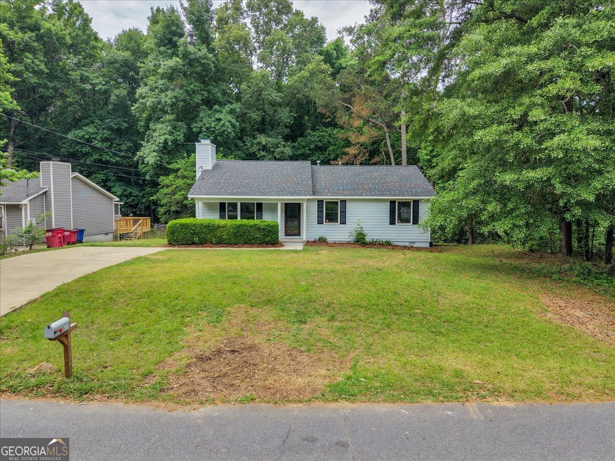 565 Lacebark Drive Macon - main photo