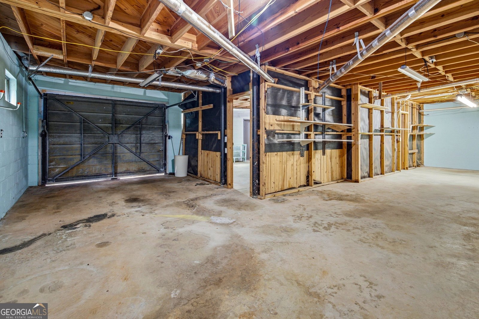 190 North St Clarkesville - Photo 34
