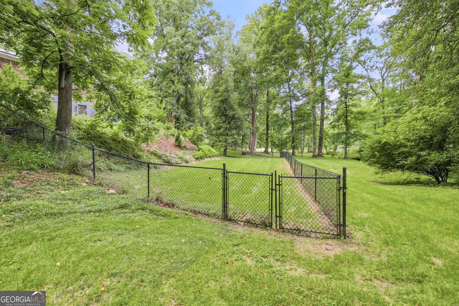 190 North St Clarkesville - Photo 38