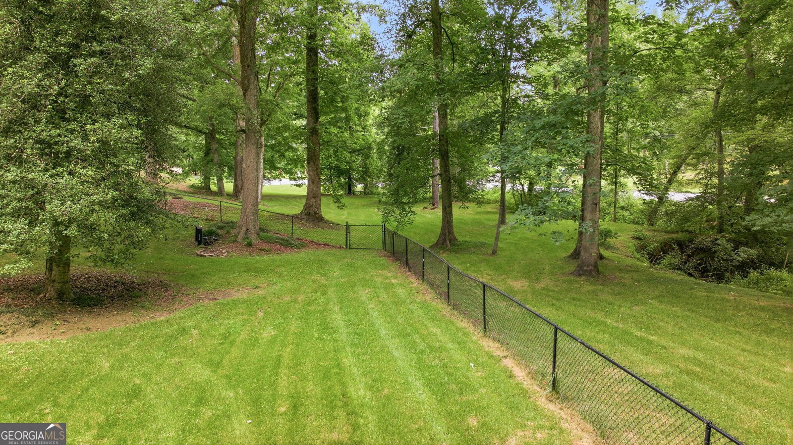 190 North St Clarkesville - Photo 39