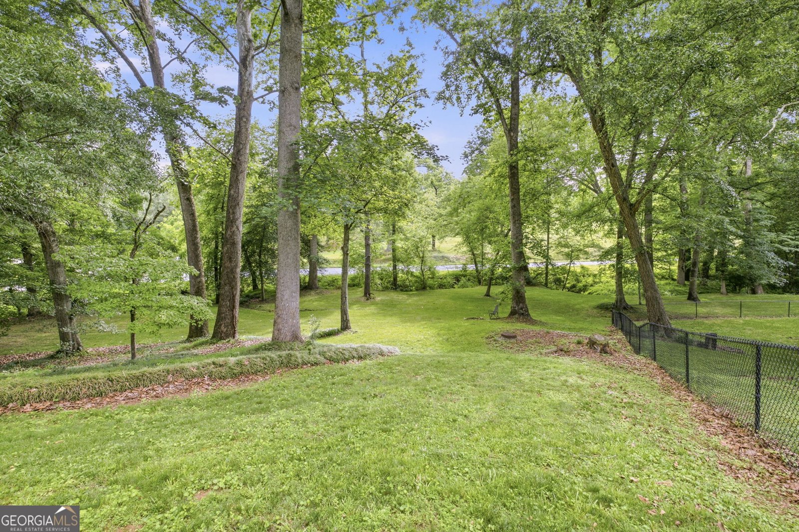190 North St Clarkesville - Photo 9