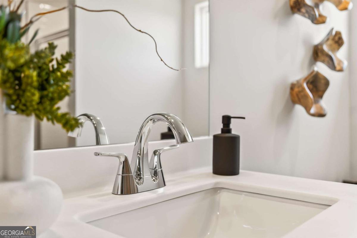 2066 Underwood Drive Lawrenceville - Photo 32