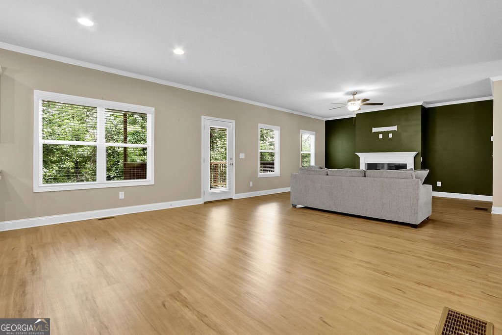 3929 Camden Court Gainesville - Photo 12
