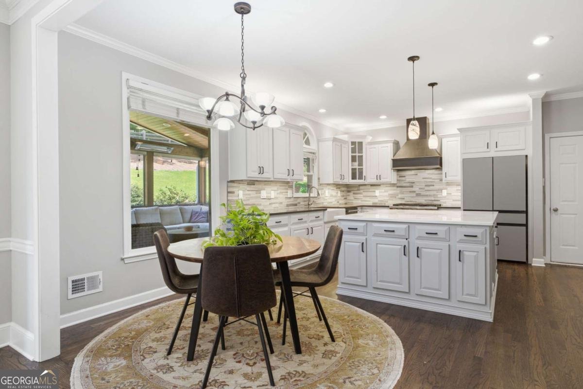 112 Grandcrest Drive Suwanee - Photo 12