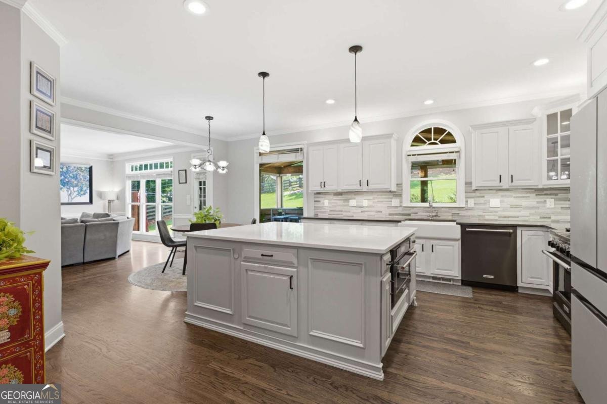 112 Grandcrest Drive Suwanee - Photo 13
