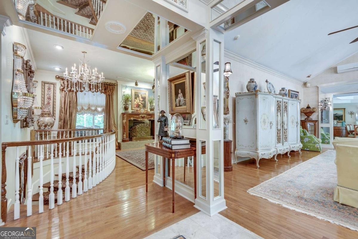 2341 Habersham Drive Marietta - Photo 11