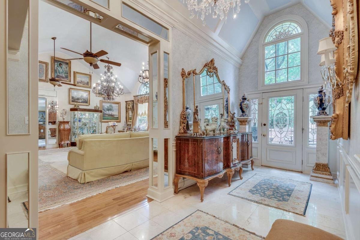2341 Habersham Drive Marietta - Photo 12