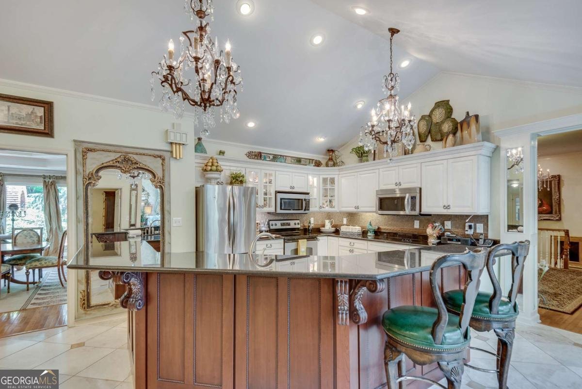 2341 Habersham Drive Marietta - Photo 17