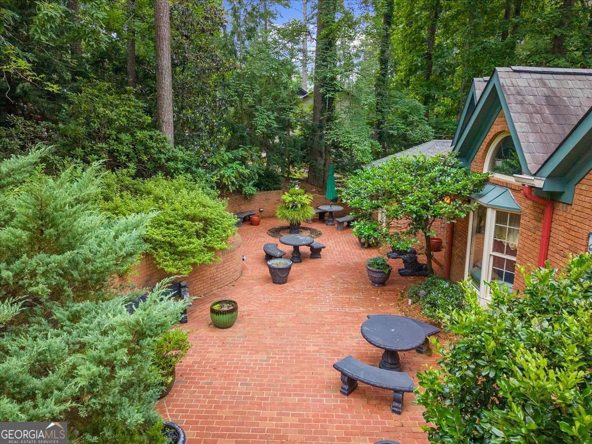 2341 Habersham Drive Marietta - Photo 6