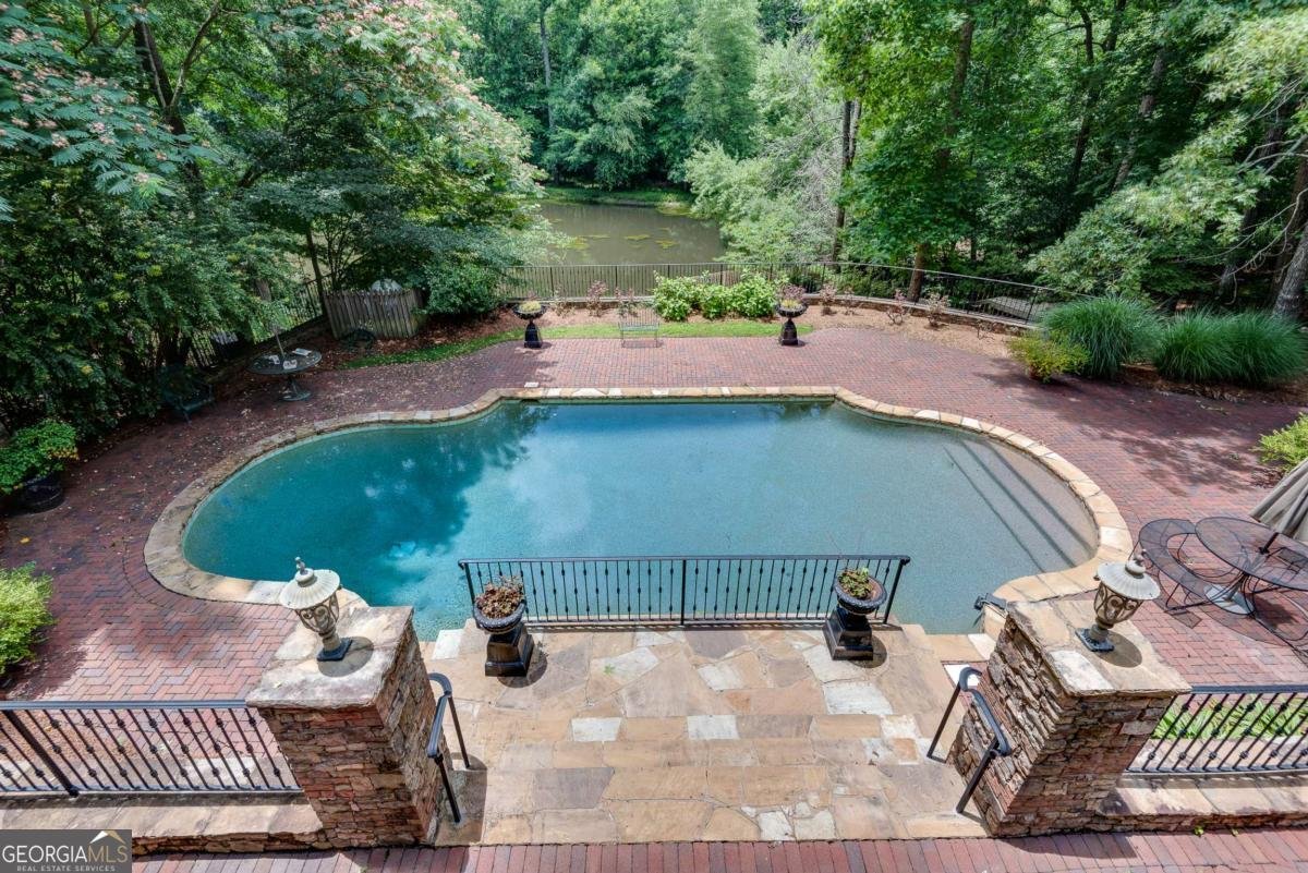 2341 Habersham Drive Marietta - Photo 65
