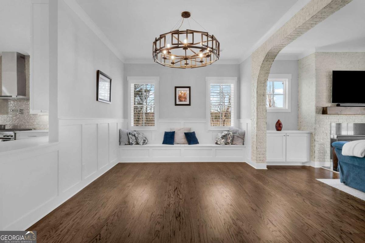 605 Club Drive Woodstock - Photo 10