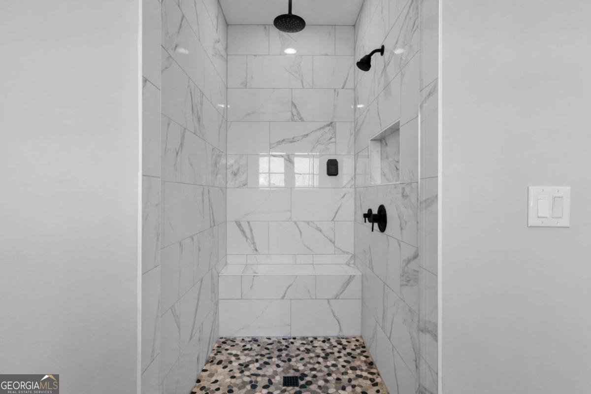 605 Club Drive Woodstock - Photo 38