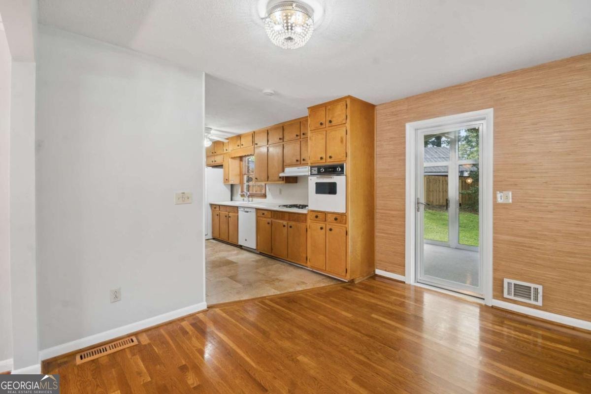 4183 Theresa Court Tucker - Photo 12