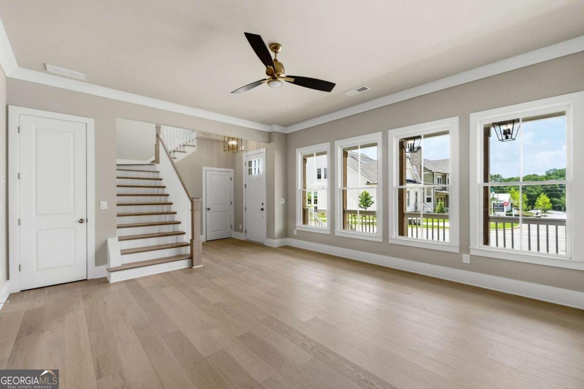 1033 Crossroad Trail Milton - Photo 10