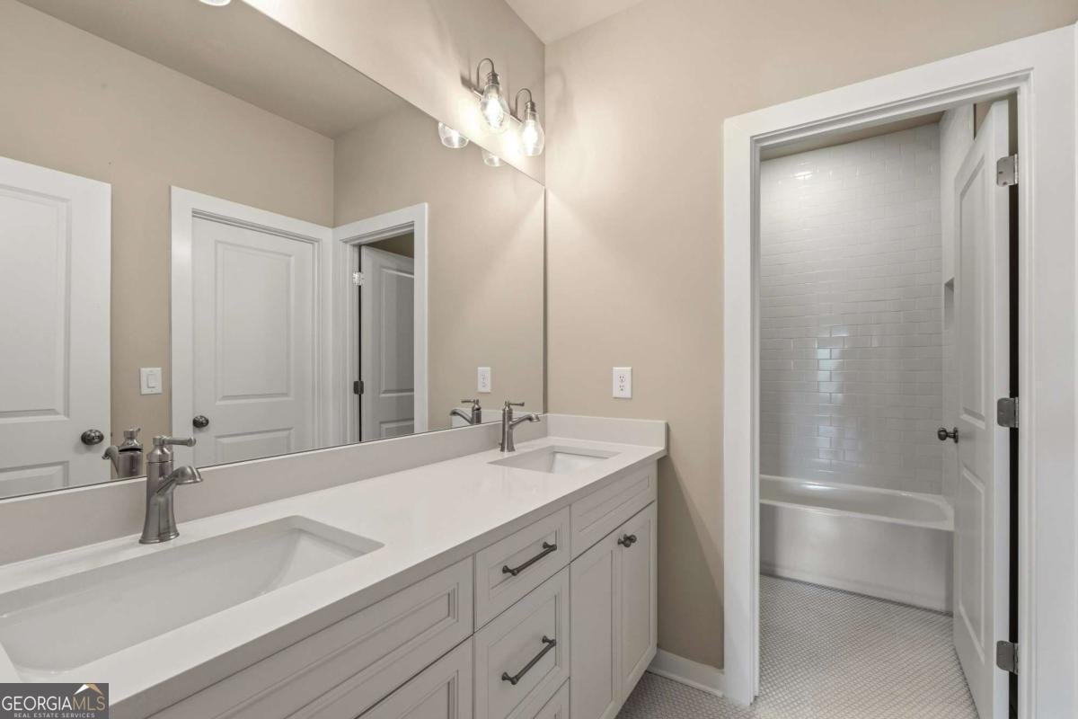 1033 Crossroad Trail Milton - Photo 32