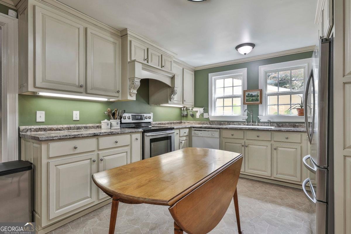 201 Maple Drive Hogansville - Photo 18