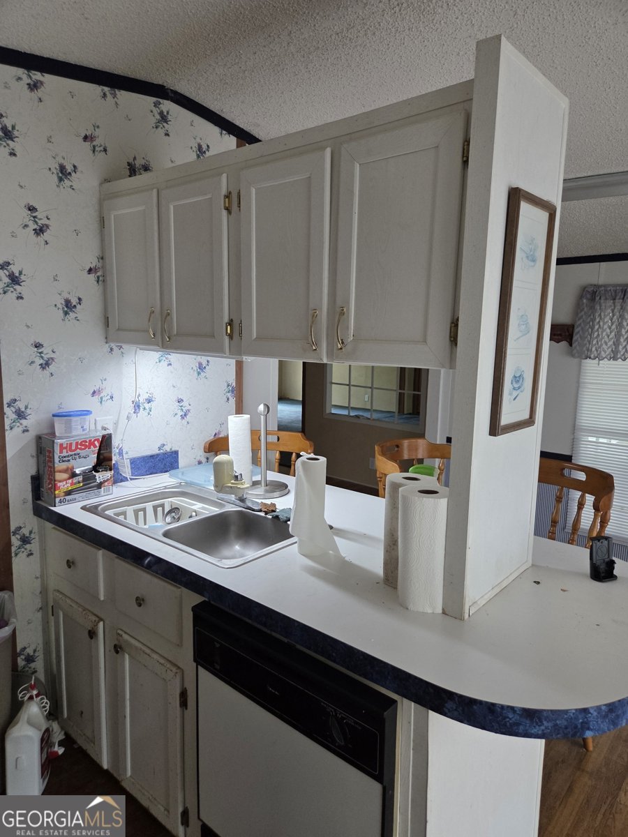 453 Lake Drive Manchester - Photo 10