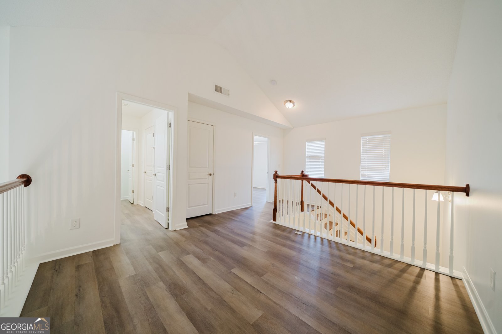 457 Colonial Walk Woodstock - Photo 7