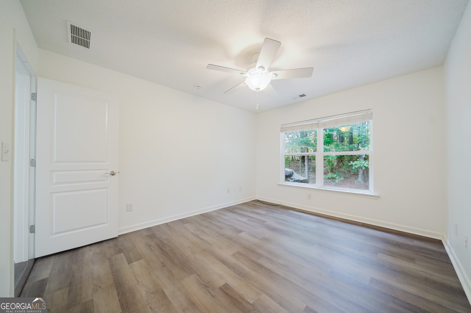 457 Colonial Walk Woodstock - Photo 8