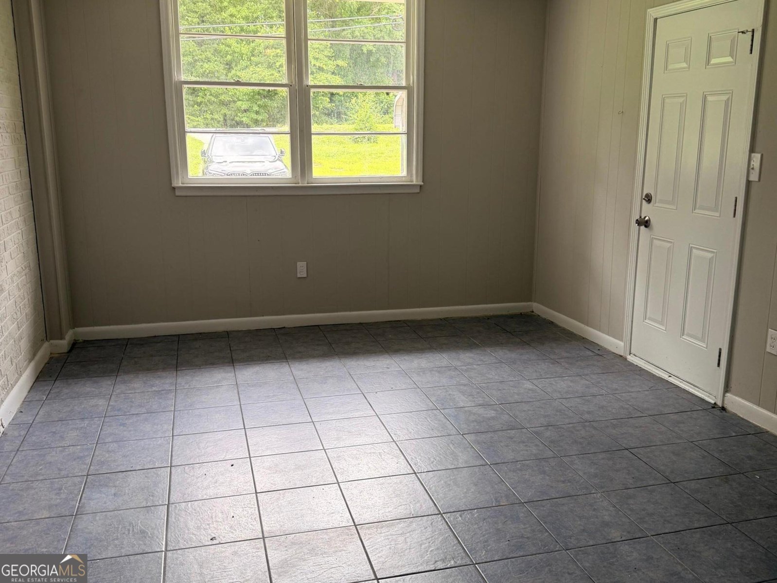 9182 Flat Shoals Road Covington - Photo 12