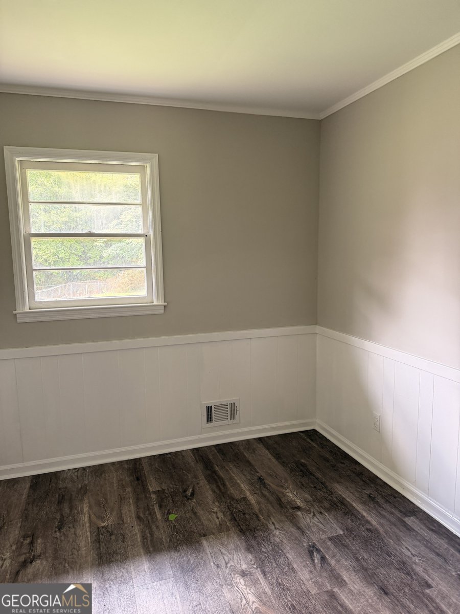 9182 Flat Shoals Road Covington - Photo 8