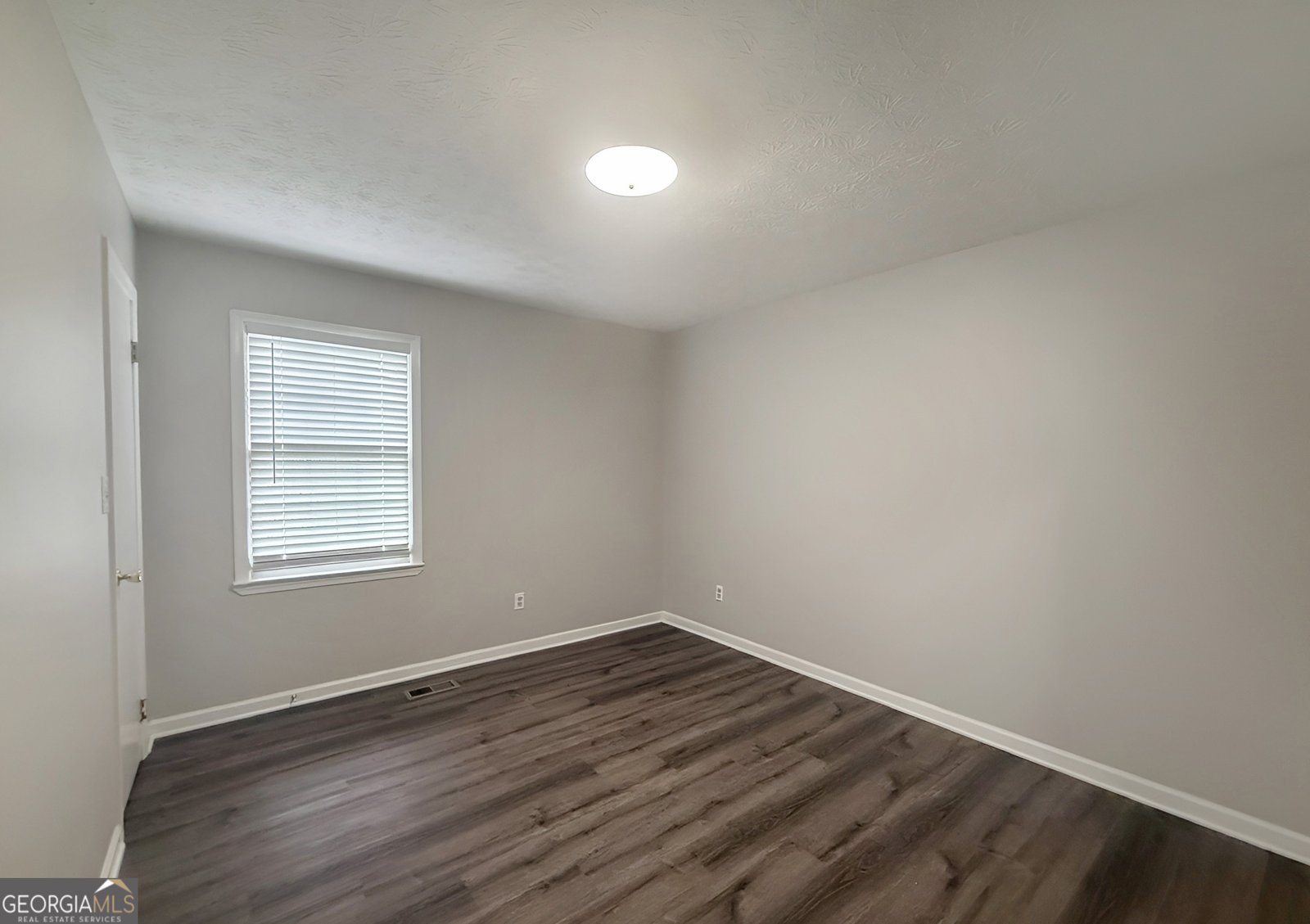 105 Arbour Run Suwanee - Photo 18