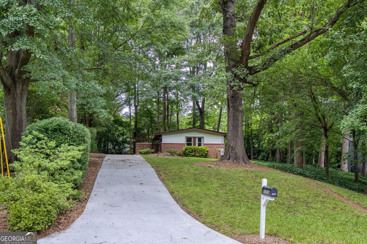 2700 Brook Park Way Atlanta - main photo