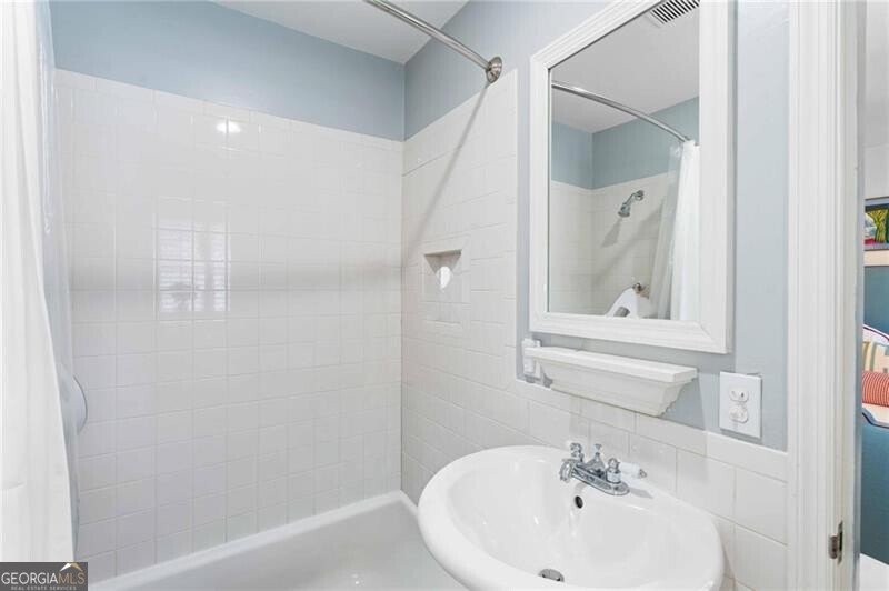 1556 Walthall Court Atlanta - Photo 26