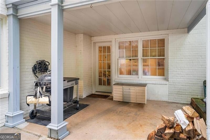 1556 Walthall Court Atlanta - Photo 57