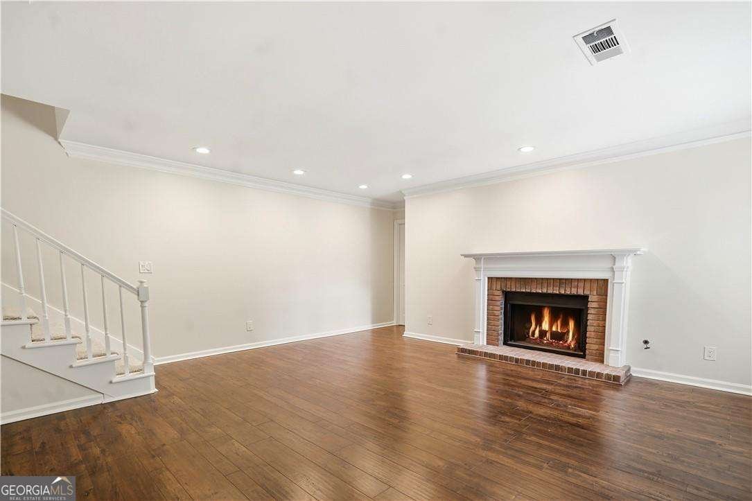 128 Great Oaks Lane Roswell - Photo 10