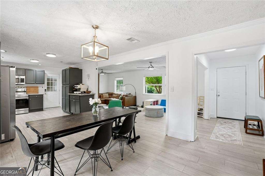 1720 Mary Lou Lane Atlanta - Photo 11