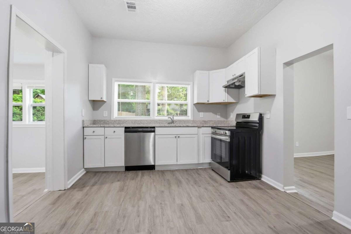 242 Dogwood Avenue Social Circle - Photo 12