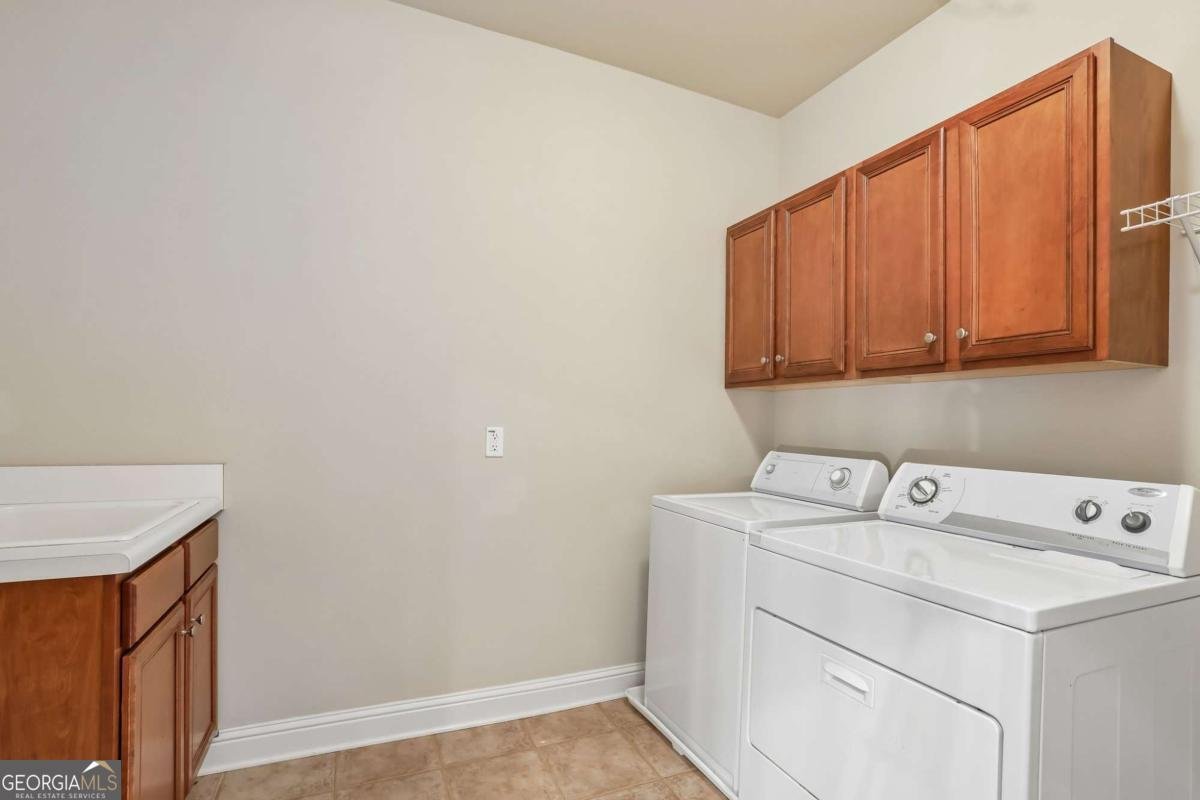 12516 Darvish Lane Alpharetta - Photo 35