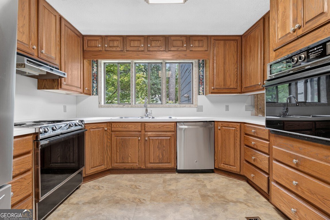 2571 Sandy Court Marietta - Photo 24
