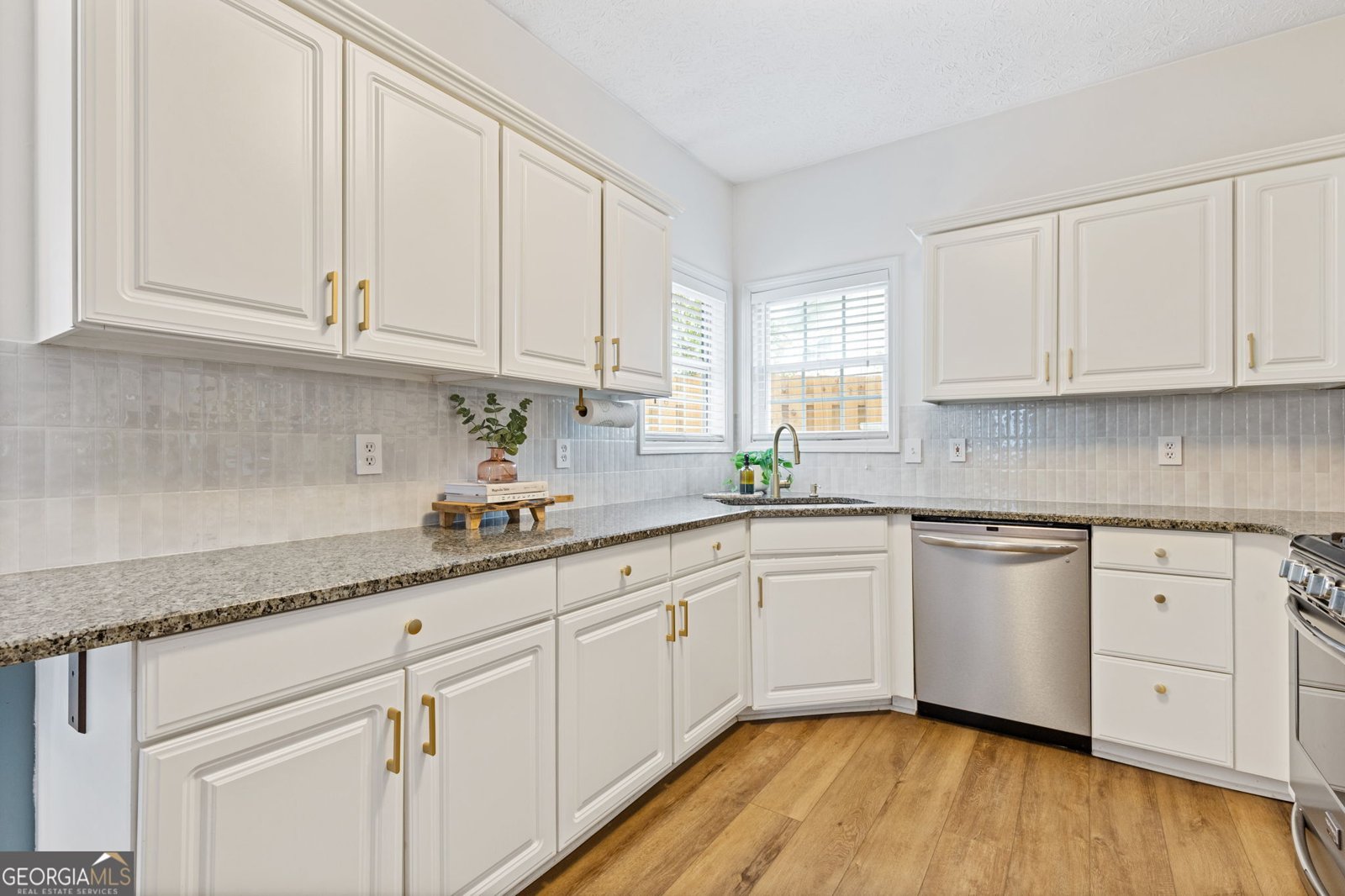 2034 Crestview Way Woodstock - Photo 12