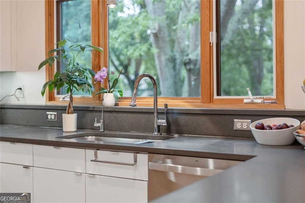 316 Madison Avenue Decatur - Photo 12
