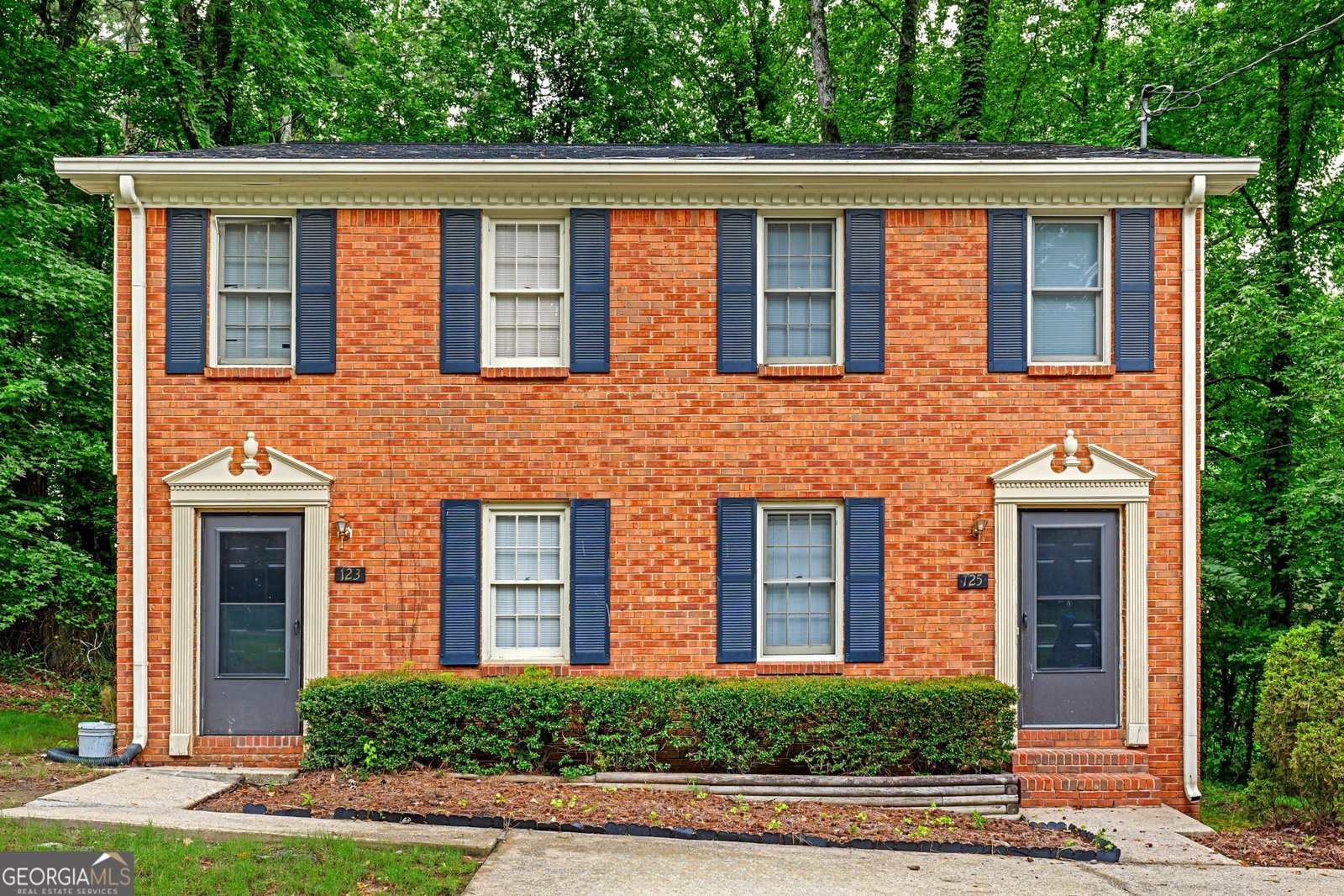 123-125 Curtis Road Lawrenceville - main photo