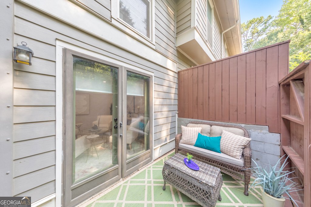 5058 Meadow Lane Marietta - Photo 7