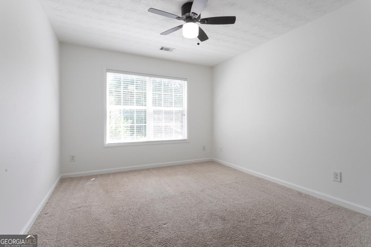 6005 Ambercrest Court Buford - Photo 14
