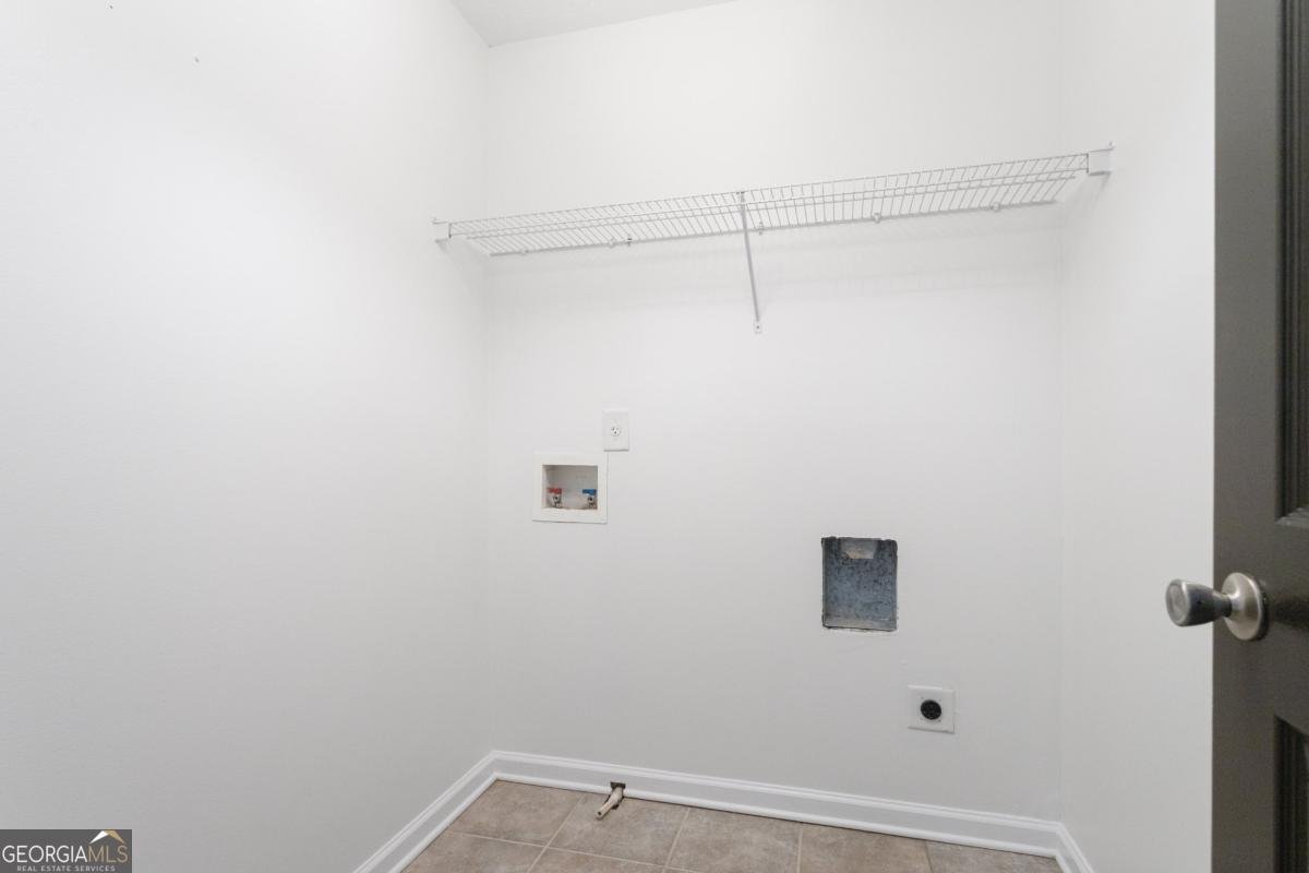 6005 Ambercrest Court Buford - Photo 16